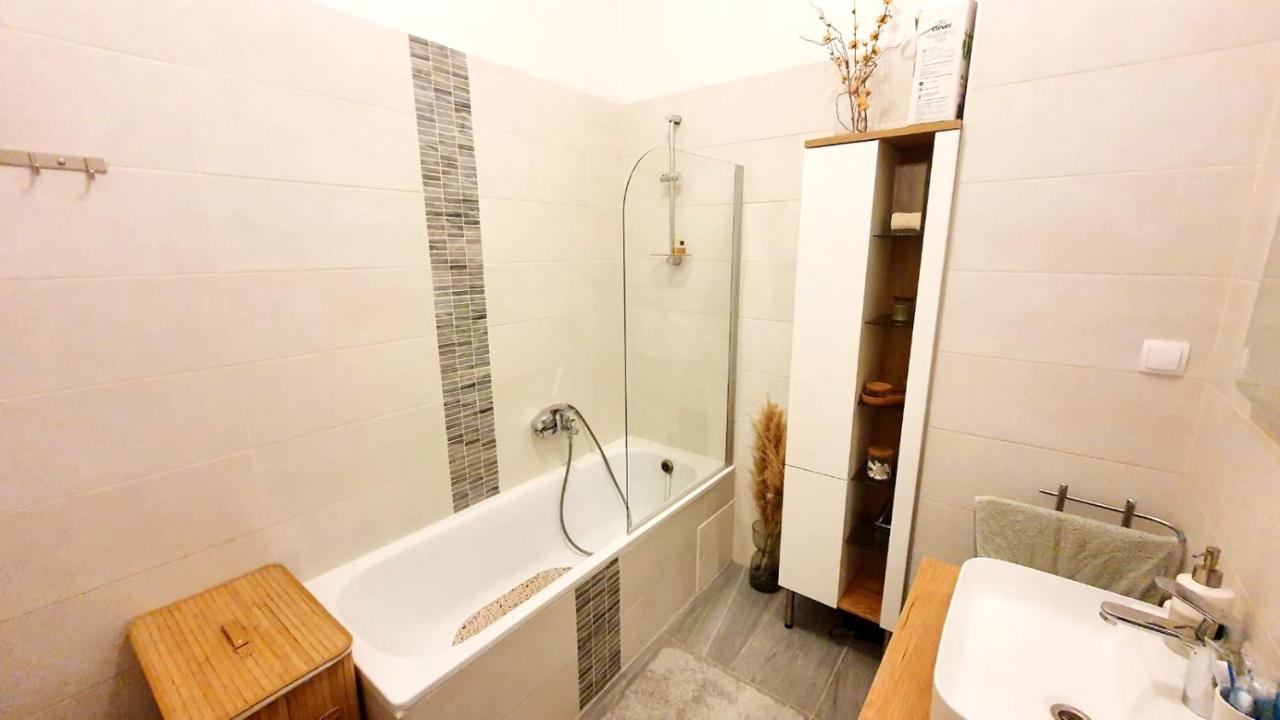 Stylische Ruheoase Apartment เวียนนา ภายนอก รูปภาพ
