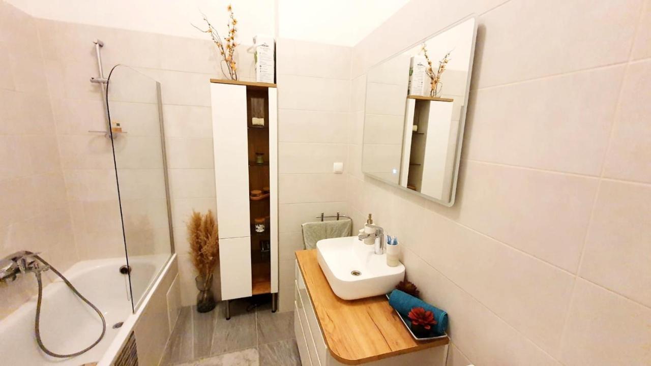Stylische Ruheoase Apartment เวียนนา ภายนอก รูปภาพ
